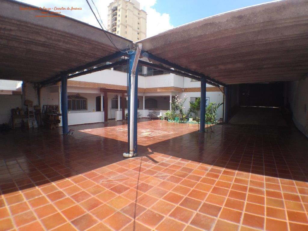 Casa à venda com 1 quarto, 545m² - Foto 4