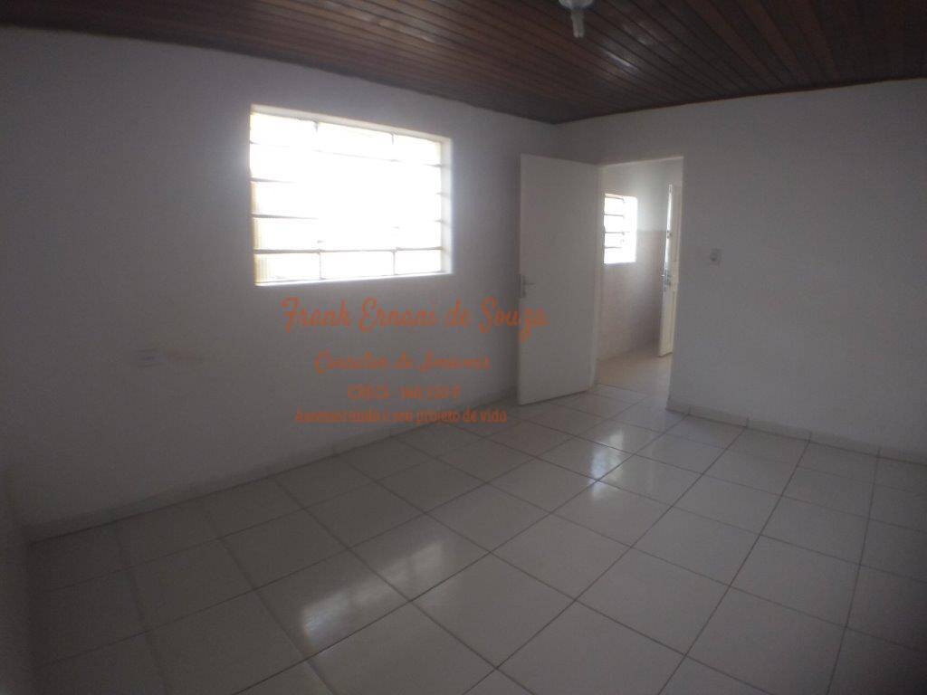 Casa à venda com 4 quartos, 261m² - Foto 14