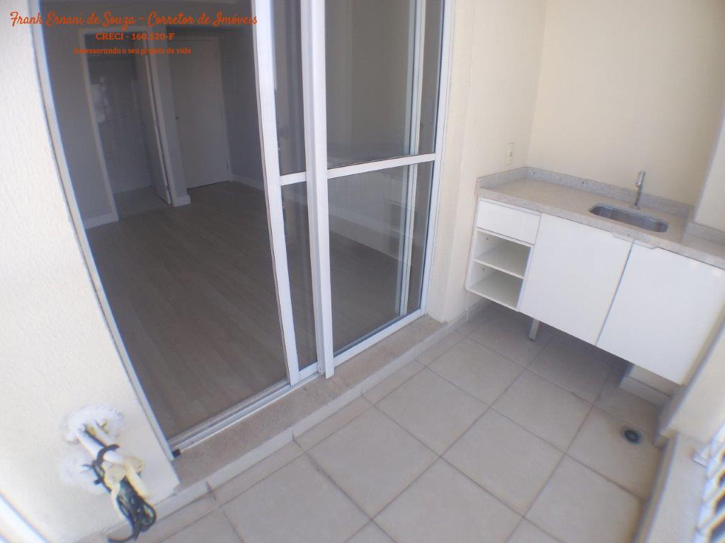 Apartamento à venda com 1 quarto, 48m² - Foto 2