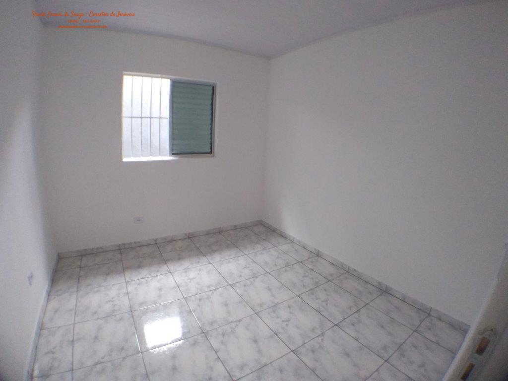 Casa para alugar com 1 quarto, 35m² - Foto 8