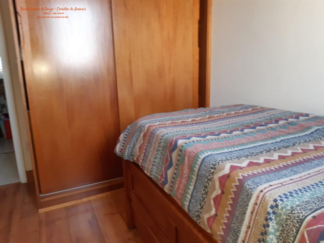 Apartamento à venda com 2 quartos, 62m² - Foto 10