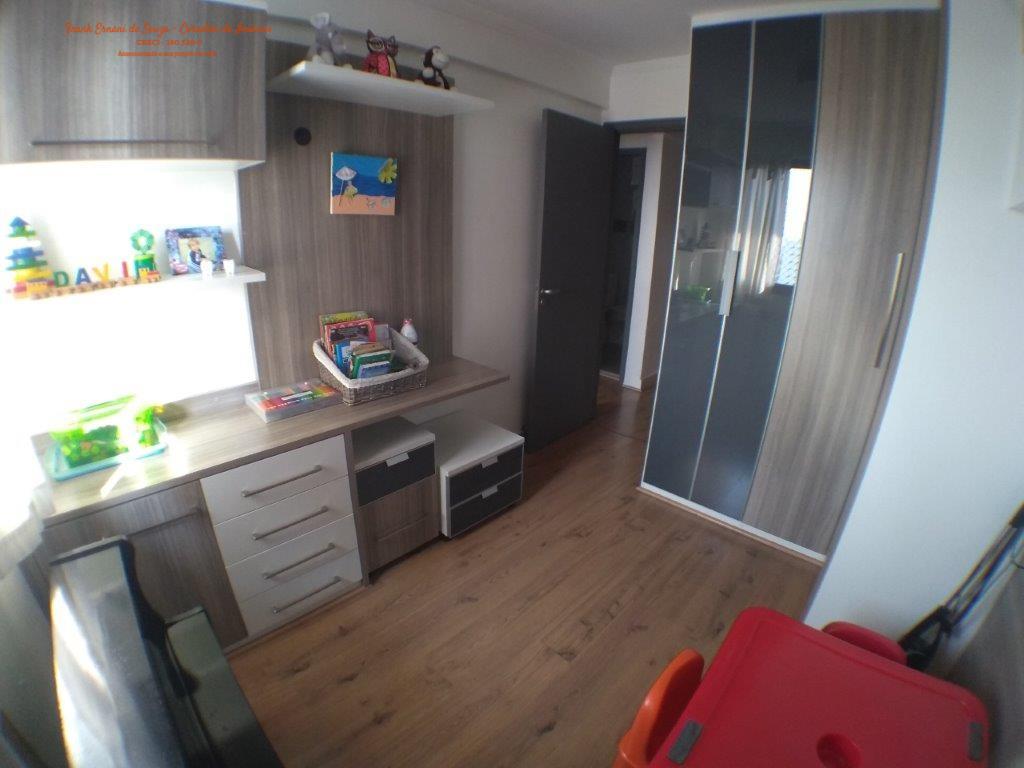 Apartamento para alugar com 3 quartos, 89m² - Foto 12