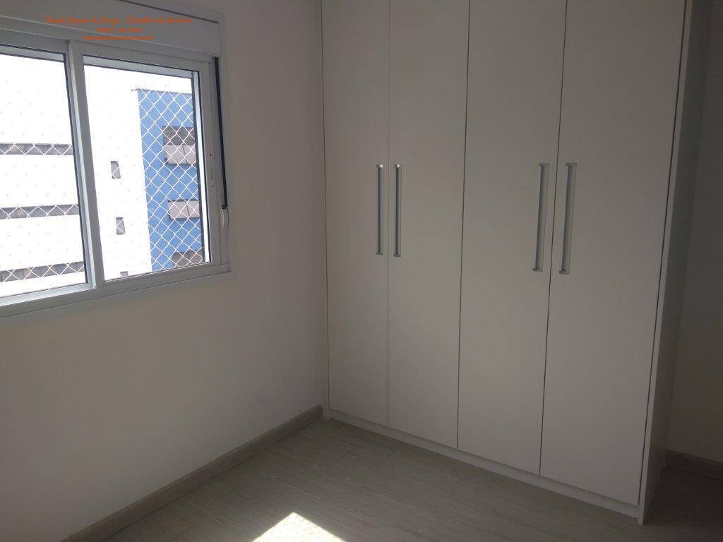 Apartamento à venda e aluguel com 2 quartos, 55m² - Foto 11