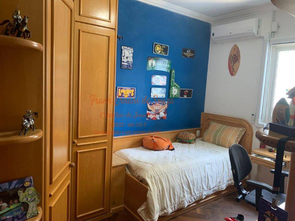 Apartamento à venda com 3 quartos, 154m² - Foto 13