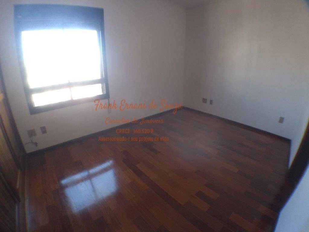 Apartamento à venda com 3 quartos, 86933m² - Foto 17