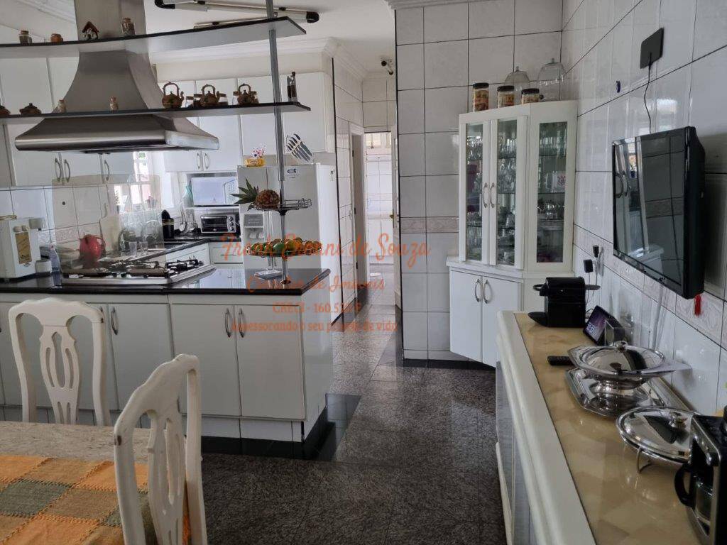 Casa de Condomínio à venda com 4 quartos, 938m² - Foto 8