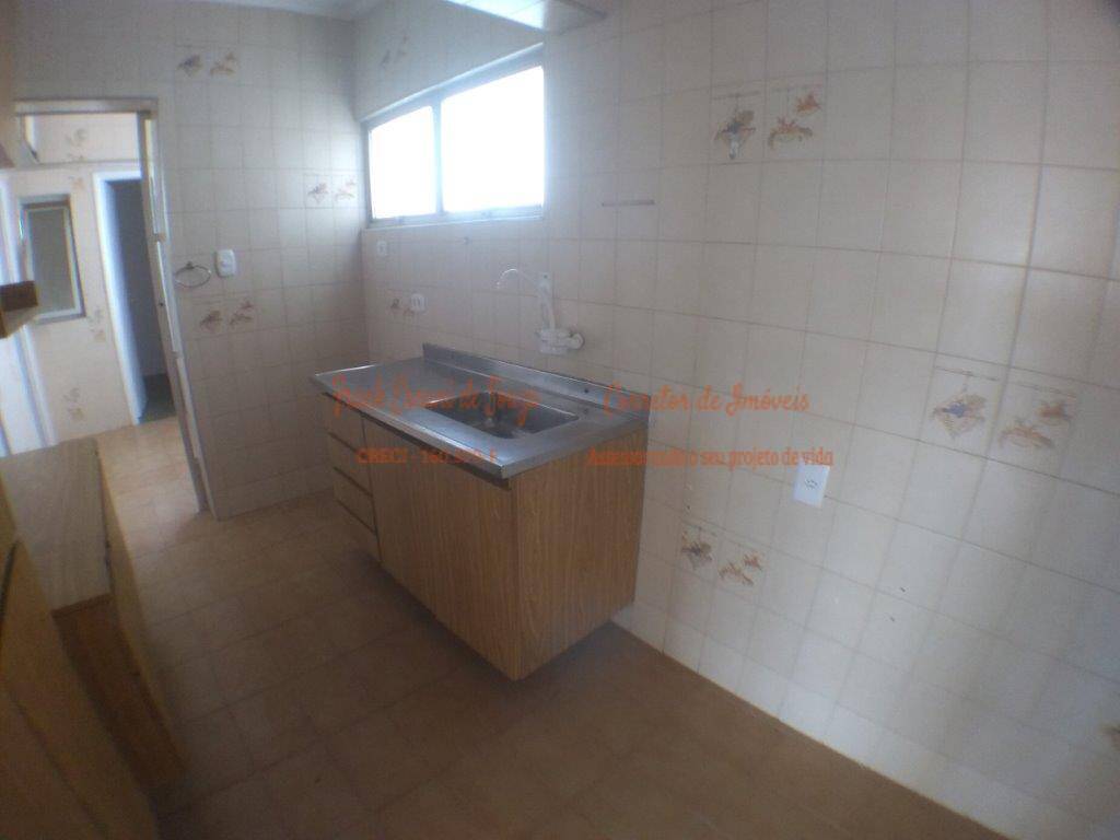 Apartamento à venda e aluguel com 3 quartos, 85m² - Foto 6