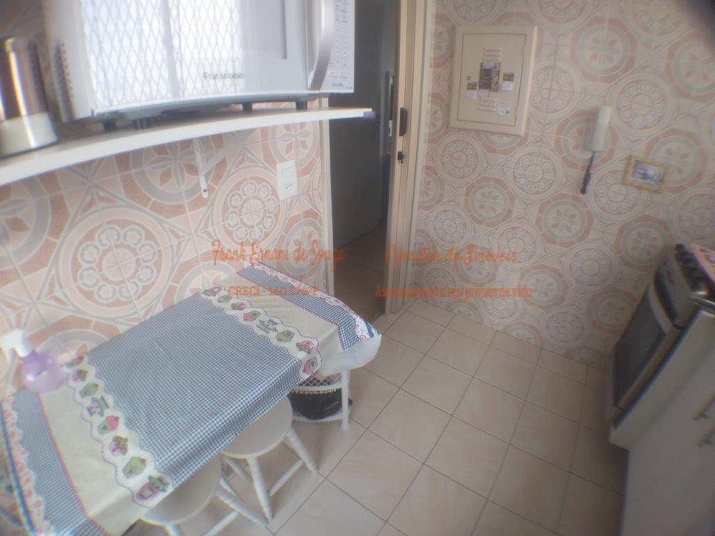 Apartamento à venda com 2 quartos, 46m² - Foto 17