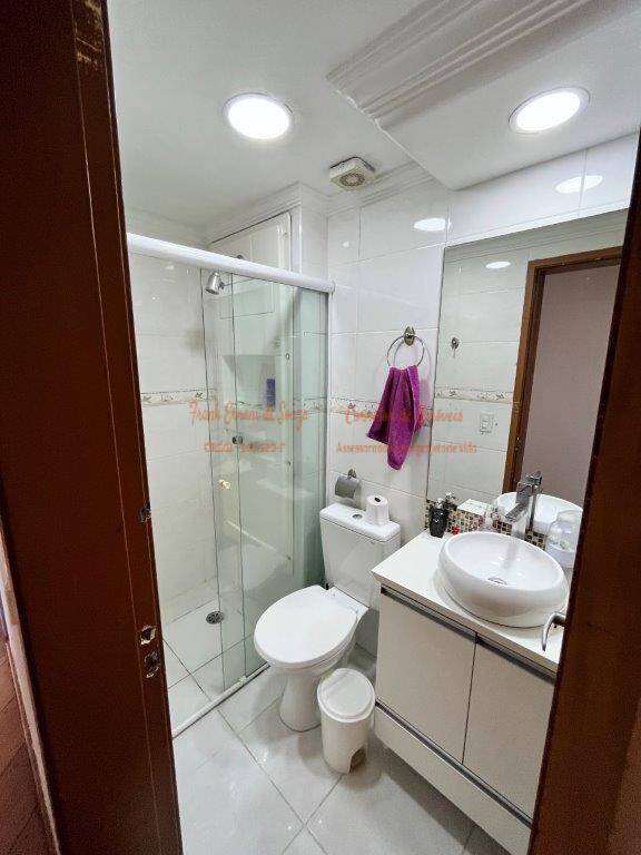 Apartamento à venda com 3 quartos, 75m² - Foto 8