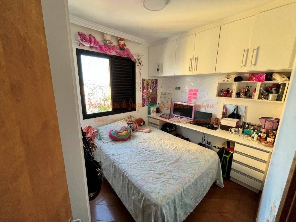 Apartamento à venda com 3 quartos, 75m² - Foto 11