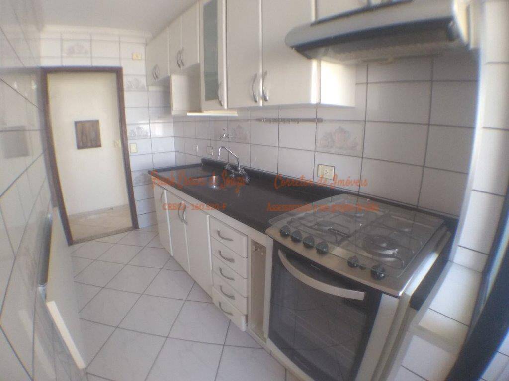 Apartamento à venda com 3 quartos, 75m² - Foto 25