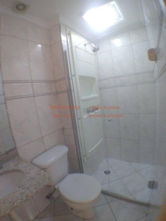 Apartamento à venda com 3 quartos, 75m² - Foto 12