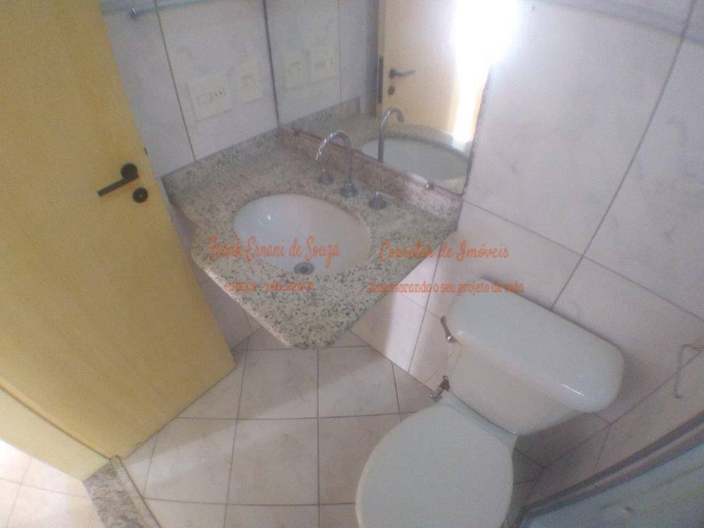 Apartamento à venda com 3 quartos, 75m² - Foto 13