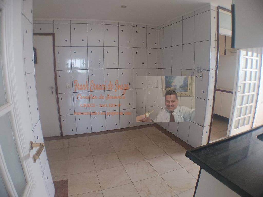 Apartamento à venda com 3 quartos, 119m² - Foto 24