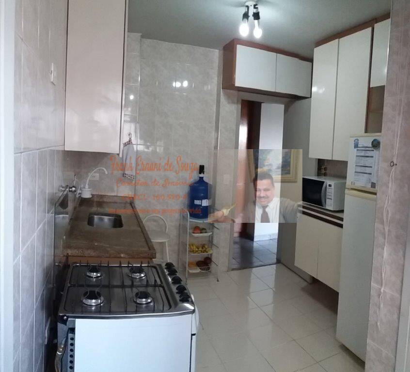 Apartamento à venda com 2 quartos, 64m² - Foto 12