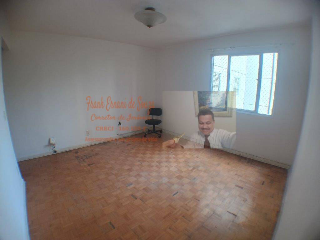 Apartamento à venda com 2 quartos, 67m² - Foto 3