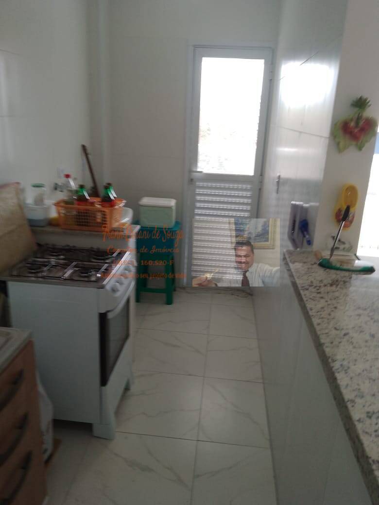 Apartamento à venda com 2 quartos, 64m² - Foto 9